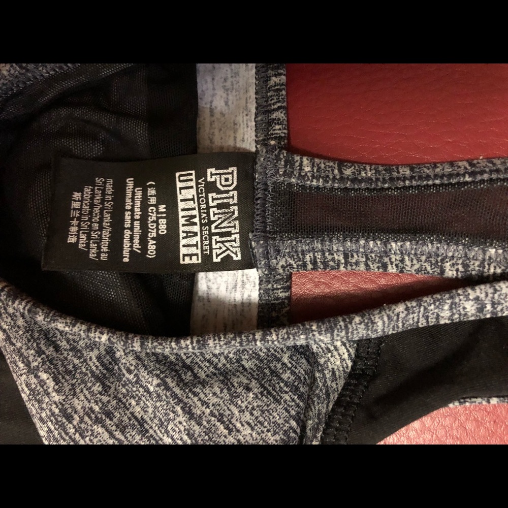 Sports bra - Picture 2 of 2